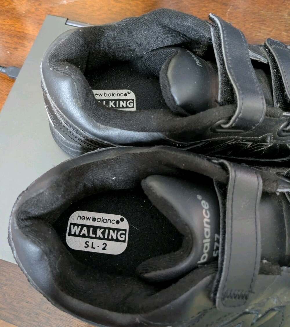 NEW BALANCE 577 BLACK LEATHER Hook Loop Walking Sneakers Sz 9 2E Extra Wide - Picture 10 of 10